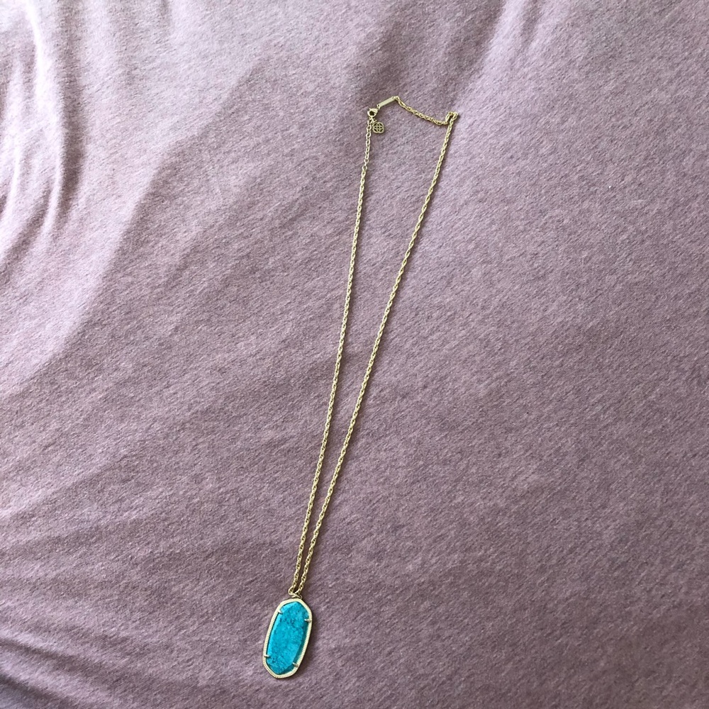 blue kendra scott necklace